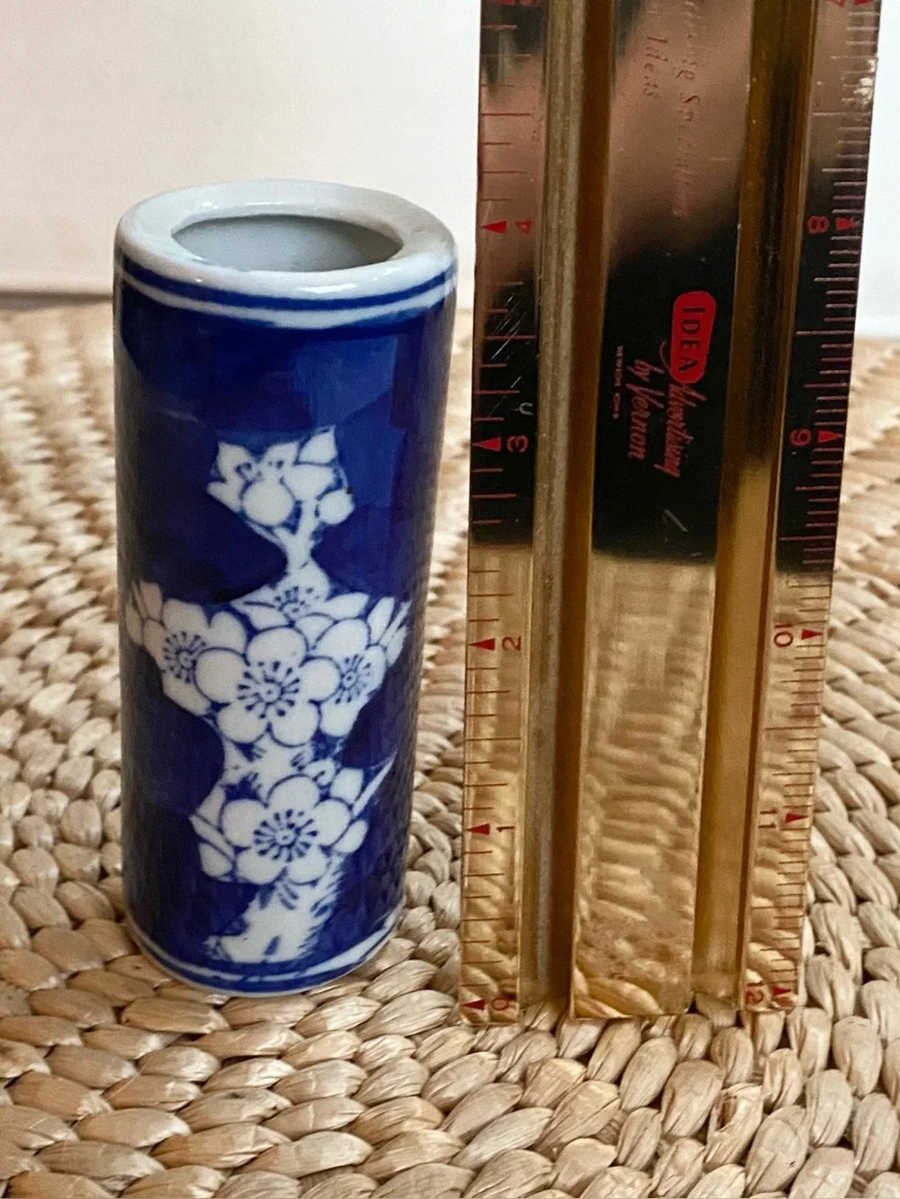 VTG Chinese Blue & White Porcelain Mini Cylinder Vase Prunus Blossom Bud Holder